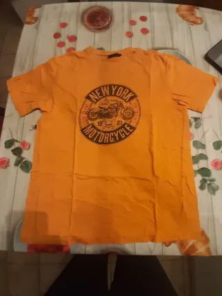 Maglietta bambino taglia M