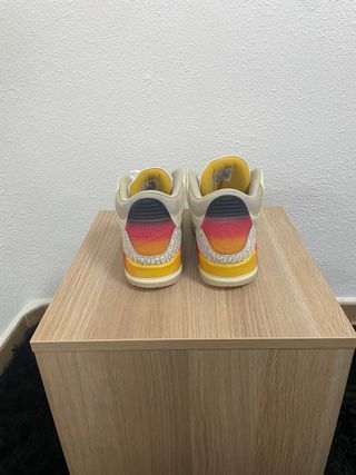 Jordan 3 Retro Beige/Rojo