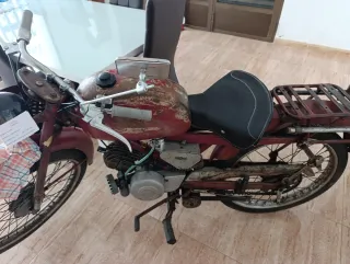 Moto Guzzi Cardelino