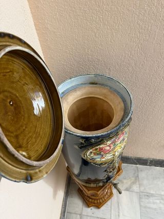 Aguado de cerámica  clásica
