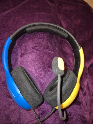 Auriculares Nintendo Switch Azul y Amarillo