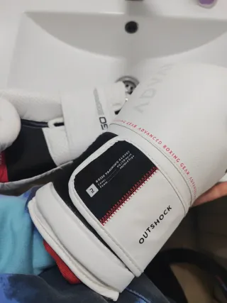 Guantes de boxeo Outshock 8 oz