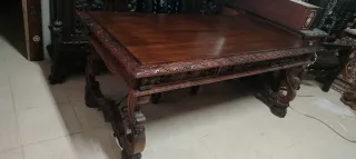 Escritorio Quijote de madera tallada