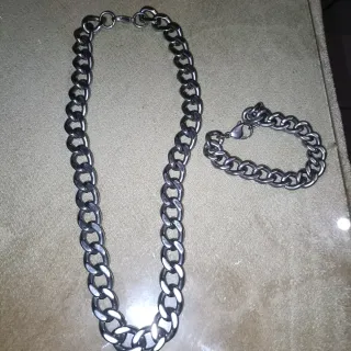 Conjunto Collar y Pulsera Cadena
