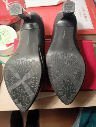 Zapatos de salón negros