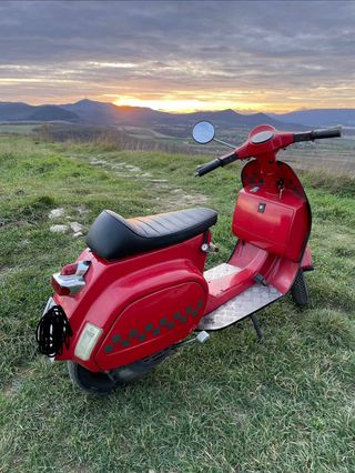 Vespa Primavera PK 125cc Roja