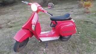 Vespa Primavera PK 125cc Roja