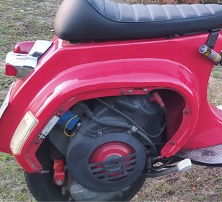 Vespa Primavera PK 125cc Roja
