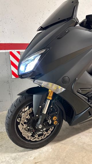 Yamaha TMAX Iron Max 2016