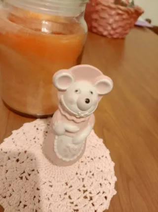 Topina Avon in gomma rosa, balsamo labbra anni 80