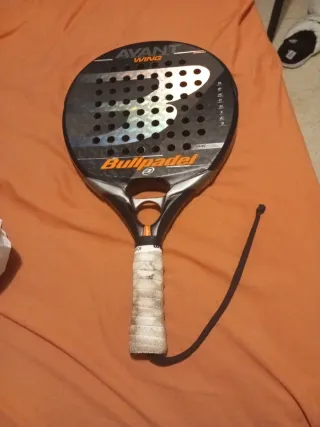 Raqueta de pádel Bullpadel