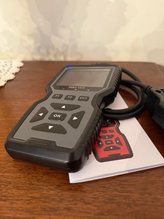 Strumento Diagnostica OBD EOBD V519