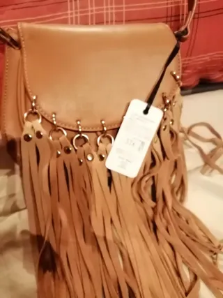 Bolso bandolera con flecos