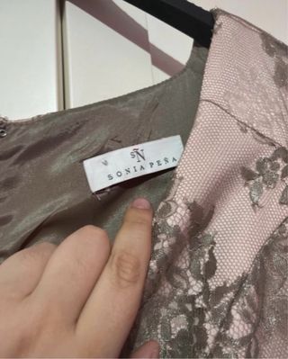 Vestido invitada de boda. No bajo precio