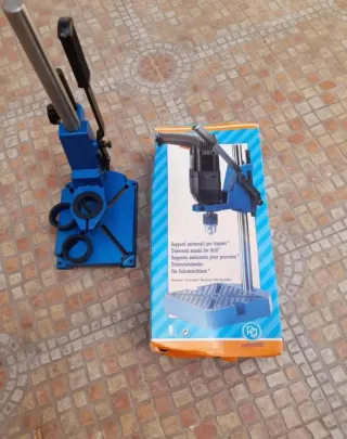 Soporte universal para taladro azul