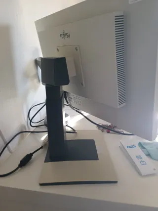 Ordenador Gaming + Monitor Blanco/Azul regulable