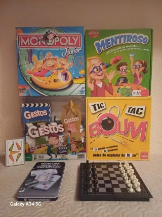 Lote de 5 Juegos de Mesa: Monopoly, Gestos, Tic Ta