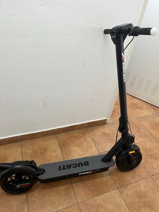 Patinete Eléctrico Ducati