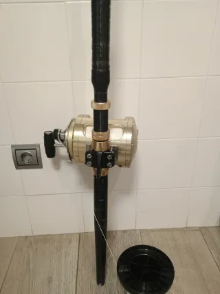 Carrete Shimano Tiagra 80lb