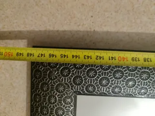 Espejo de cuerpo entero con marco decorativo