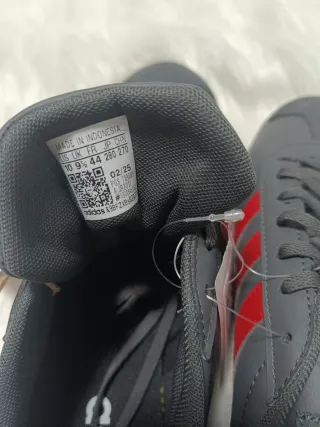 Adidas Court Base Negro/Rojo