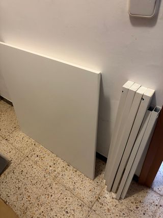 Mesa IKEA Madera y Metal