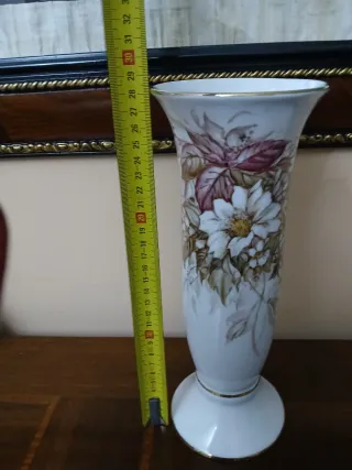 Vaso in ceramica vintage, decorato a mano.