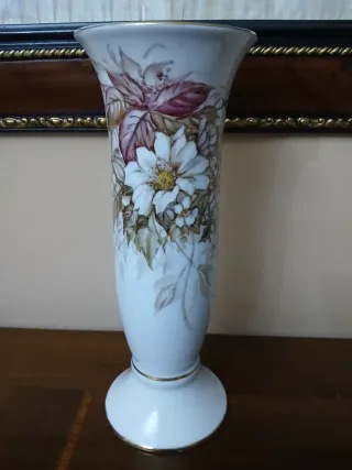 Vaso in ceramica vintage, decorato a mano.