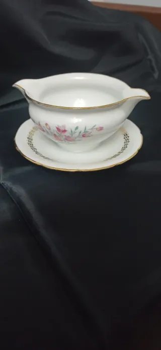 Set Limoges Salsera y Legumbrera Porcelana