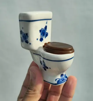Miniatura ceramica per casa delle bambole