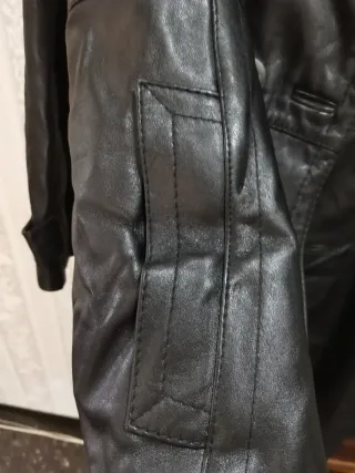 Trench in pelle vintage con imbottitura