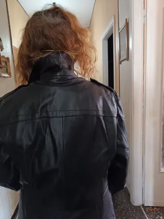 Trench in pelle vintage con imbottitura