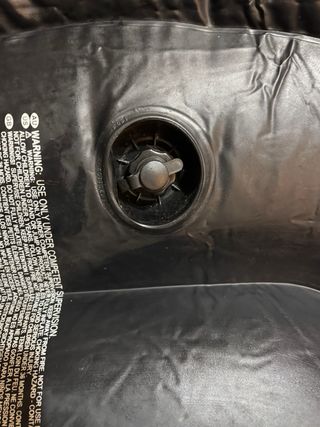 Sillón hinchable con reposapiés