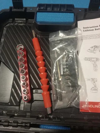 Taladro Atornillador Percutor a Batería