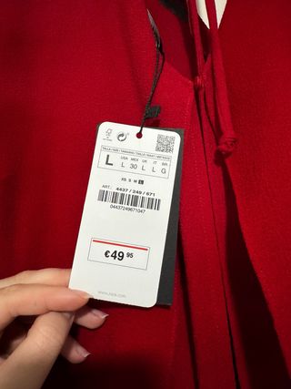 Mono Zara capa rojo sin estrenar