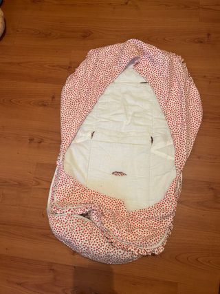 Saco para silla de bebé floral