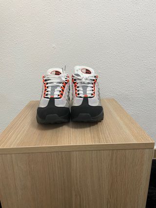 Nike Air Max Negras Naranja