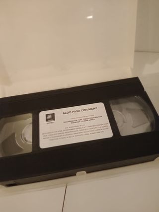 Algo Pasa con Mary VHS