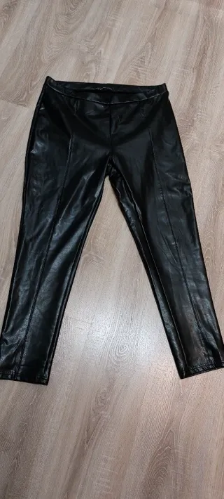 Pantalones de cuero elásticos para mujer