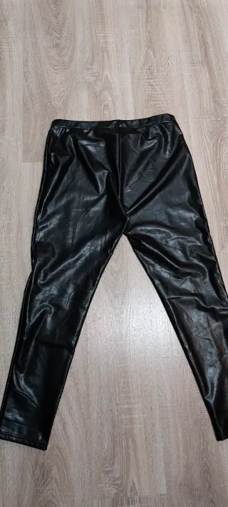 Pantalones de cuero elásticos para mujer