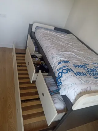 Cama nido con cajones y estantería, regalo nórdico