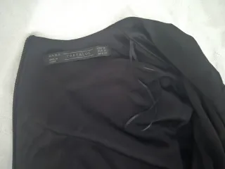 Mono corto Zara negro NUEVO