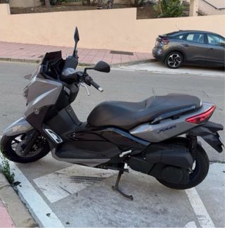 Yamaha Xmax 250