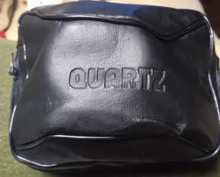 Cámara de fotos Quartz Plata y Negra