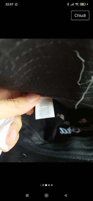 Cappello New Era modello pescatore unisex