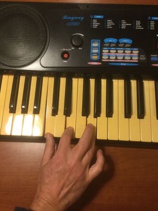 Teclado Electrónico Ringway CK60