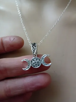 Collana acciaio con tripla luna e stella