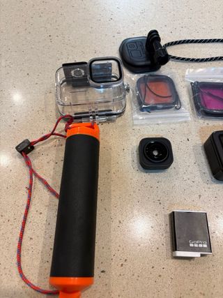 Fotocamera GoPro Hero 10 Black + Accessori