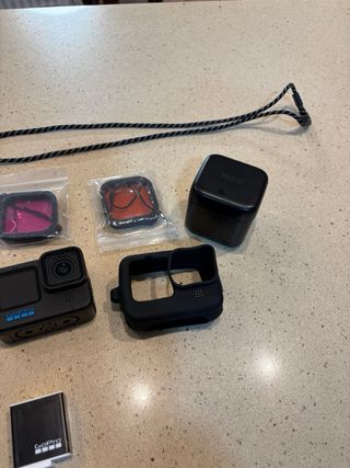 Fotocamera GoPro Hero 10 Black + Accessori