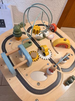 Mesa de actividades Circuito de coches